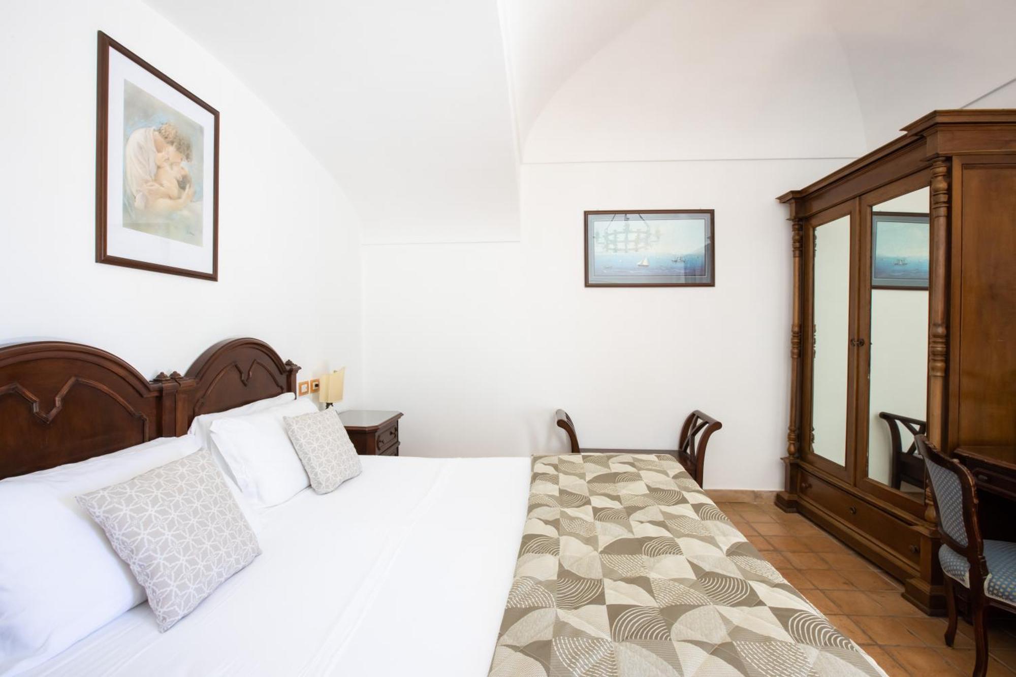 Oasi Olimpia Relais Otel SantʼAgata sui Due Golfi Dış mekan fotoğraf